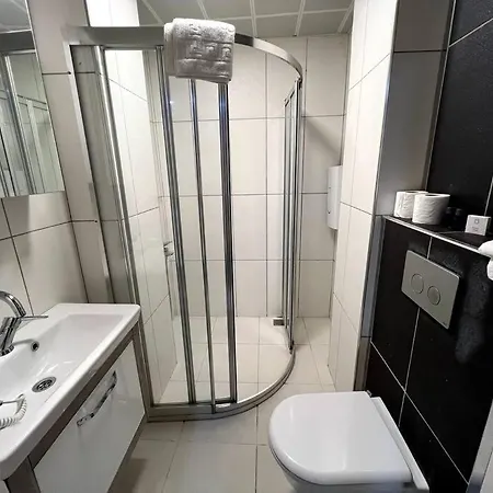 Basement Floor, Erasta Mall Karsisi, 1+0 Stuedyo '23' Apartment Antalya